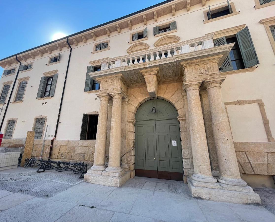 Appartamento Antiche Colonne Verona Esterno foto
